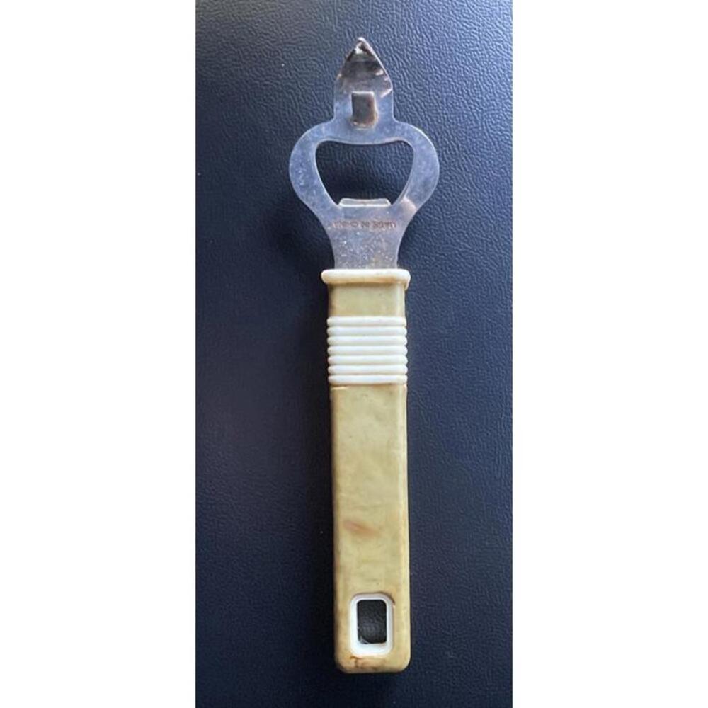 Vintage Avocado Green Handle Can Bottle Opener Kitchen Tool Retro - Picture 1 of 8